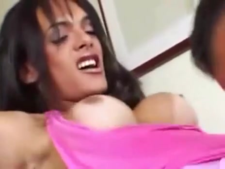 oral sex-service For A latina transsexual gorgeousty