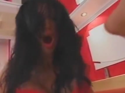 guy Handles Two lady-twinks With Ease