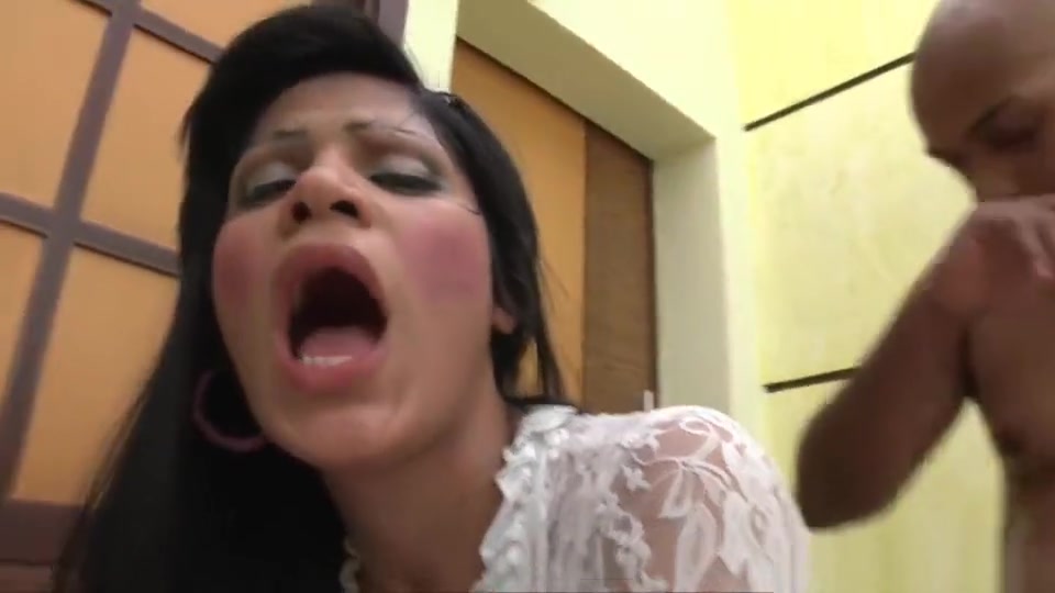 Natalisa Silva seduces him With Sexiness
