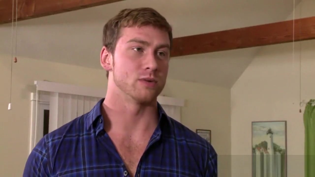 Pretty blonde TS Aubrey Kate and Connor Maguire pleasing each other with blowjob