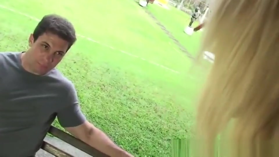 Giselle offers Her big wazoo To Pablo!
