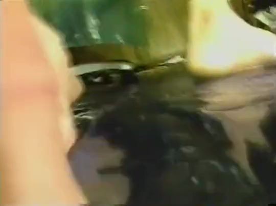 Geral Tan skirt Shows dick Peeing under