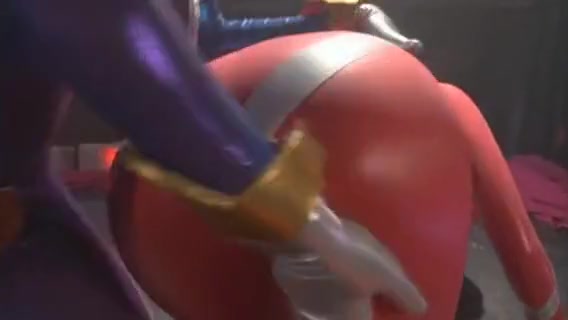 Latex tranny Heroine3