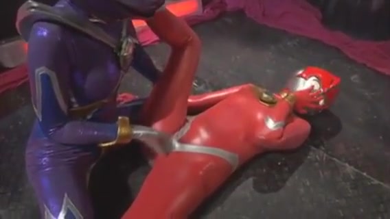 Latex tranny Heroine3