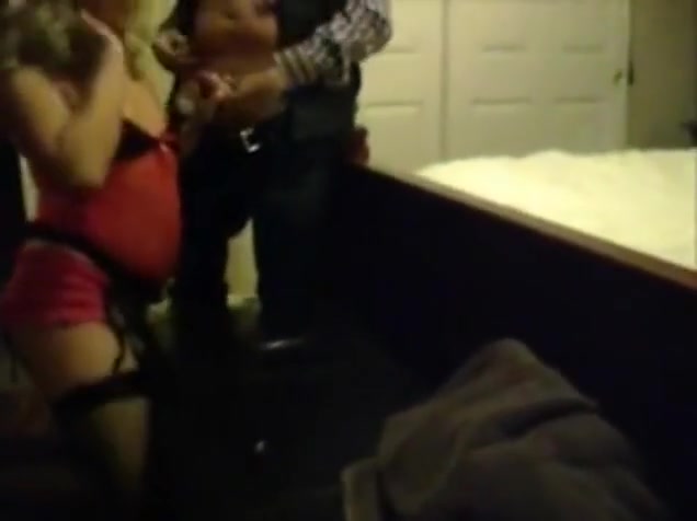 2 boys banging A Crossdresser