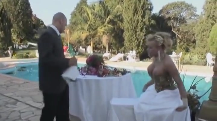 shelady Bride Erika Backster poked By The Pool