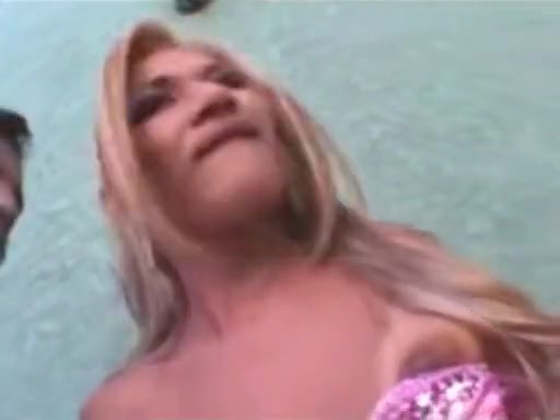 Skinny tranny screwed After engulfing
