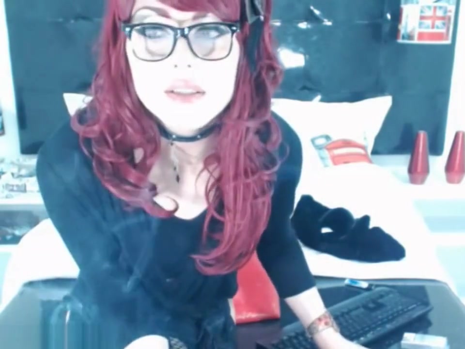 sexy beautiful shemale