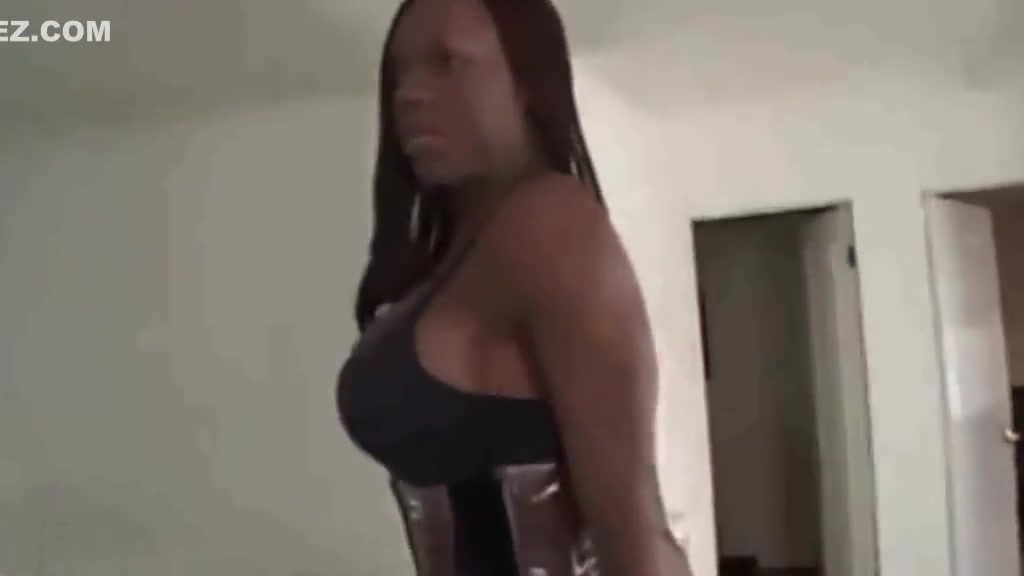 darksome ladyboy Hung Nefertiti
