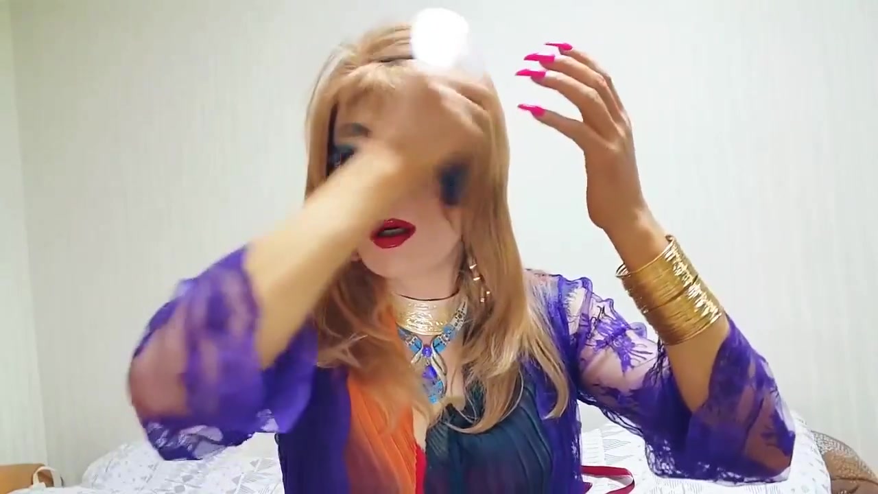 Sissy gal Niclo sleazy Makeup After Masturbation Total2