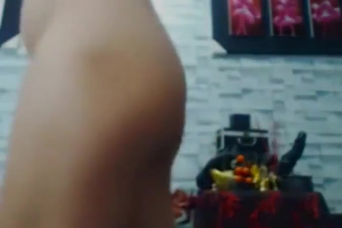 lustful shemale Masturbates And bangs Her wazoo