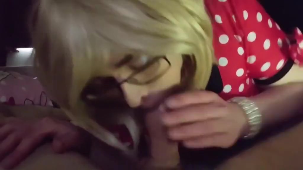 Minnie Mouse gets plowed On Valentines Day