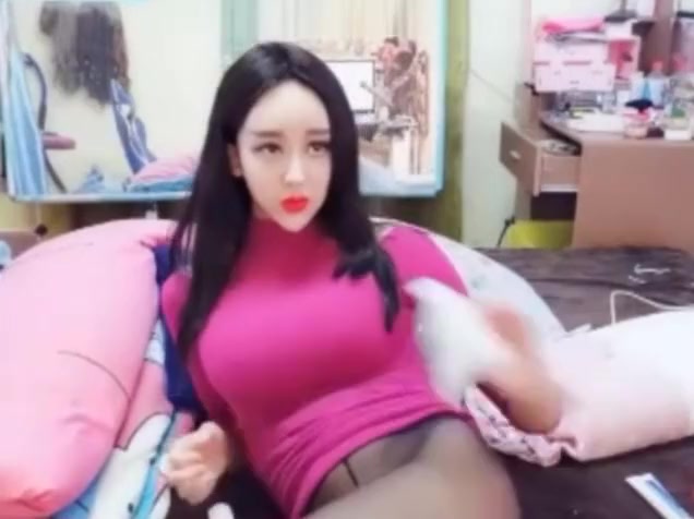 oriental Legs 3