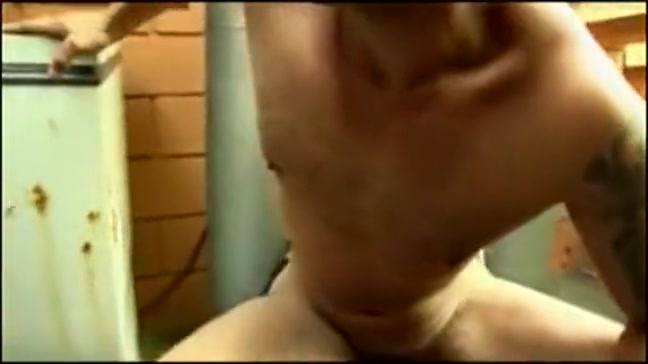 Domination act from a black tranny