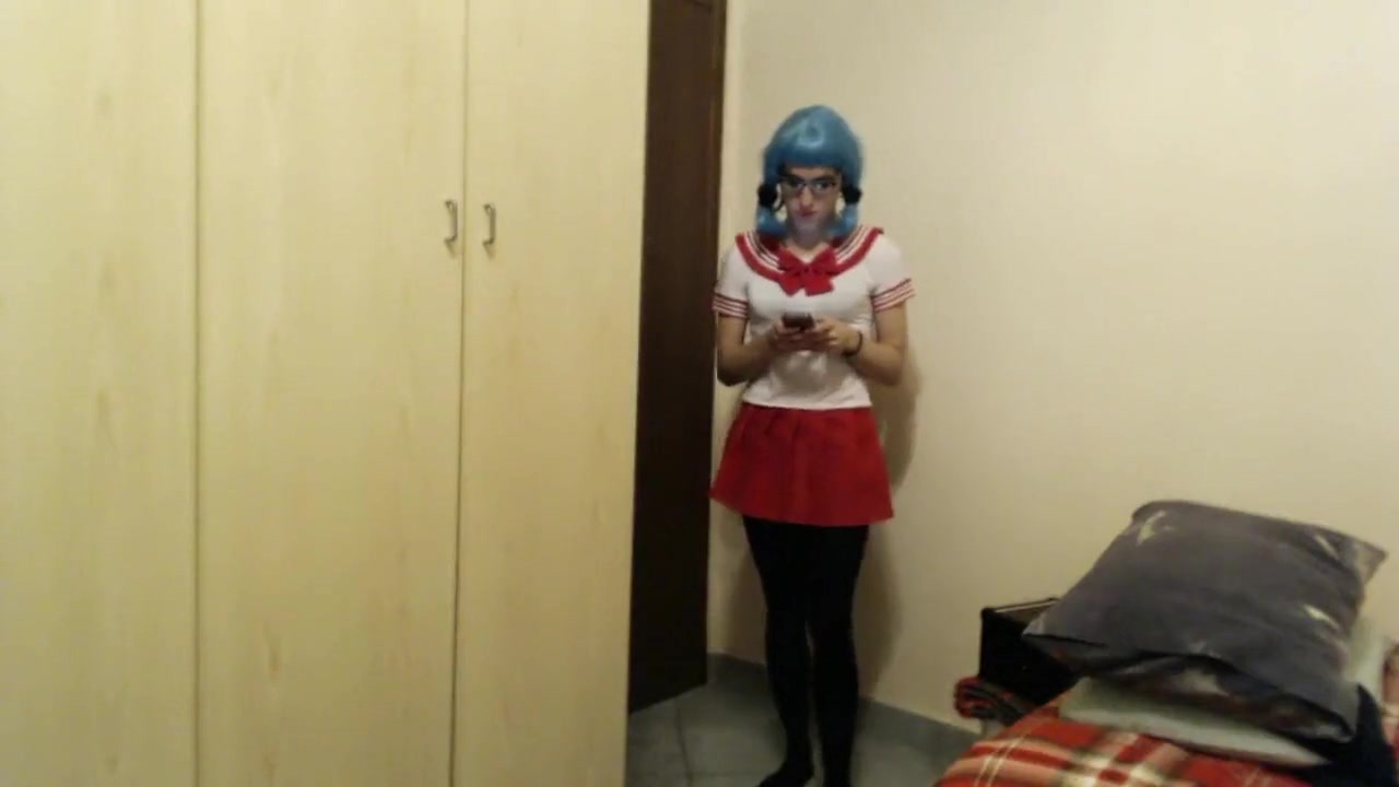 Chloe Churrostrap massive cumshot on feet