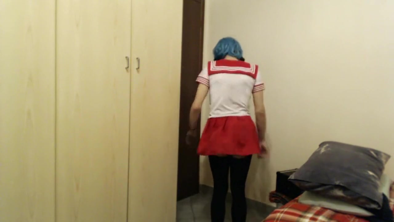 Chloe Churrostrap massive cumshot on feet