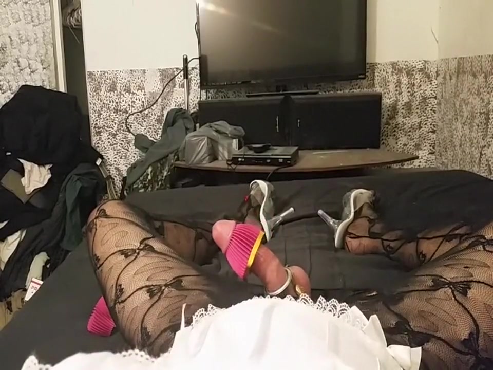 Camens pink and gold cock dress