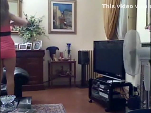At Home With Cute Tranny