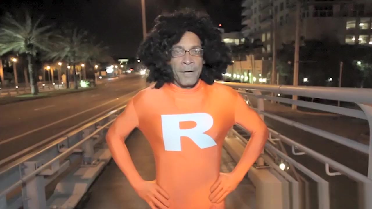Glamcore tranny thanks superhero with her ass