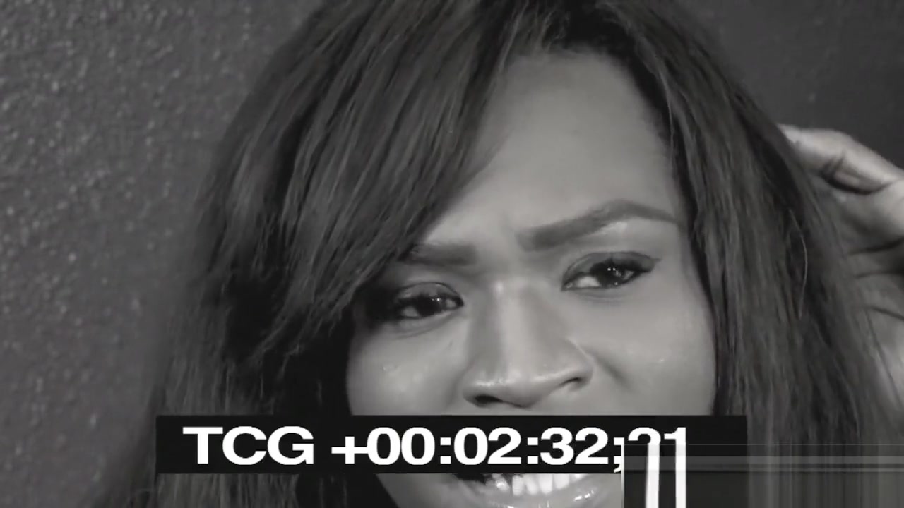 Ebony tranny bangs ass