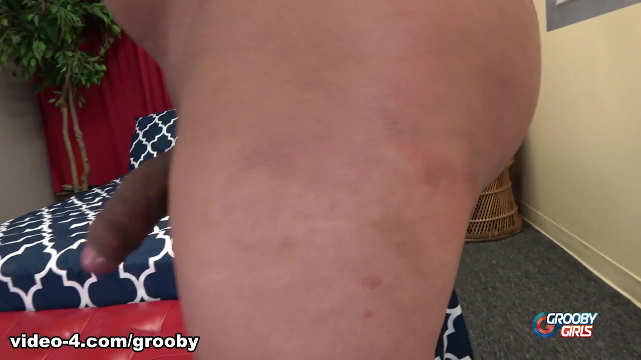 Try Out Tuesday: Zury Cums - GroobyGirls