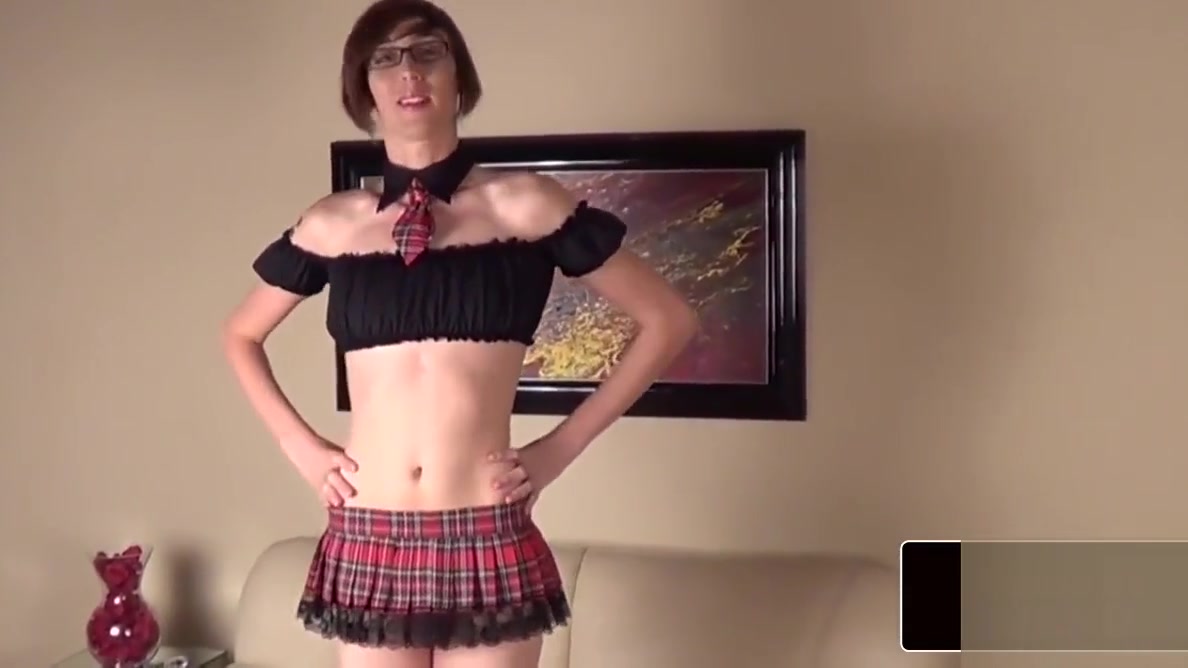 Kinky slender spex femboy wanks and toys ass