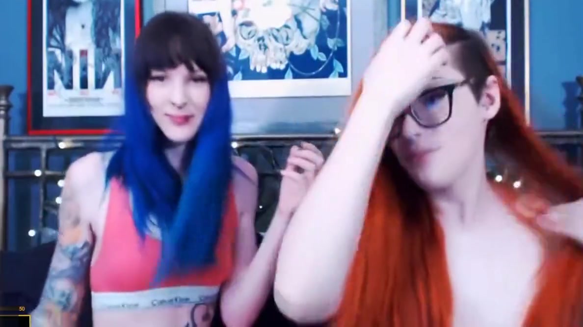 Pretty Redhead Babe Gets Fucked By Her Shemale Friend