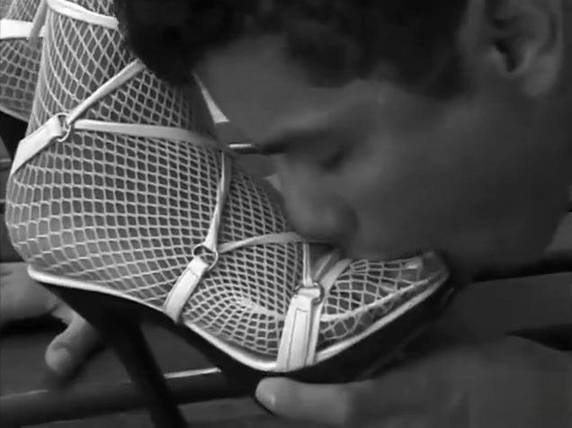 Foot Worshipping ladymans - Scene 2
