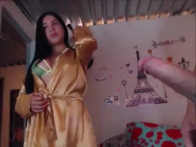TS teen 18+ Blowing Her Fuckfriend On Webcam