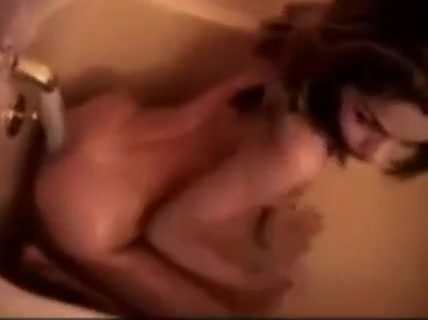 CUKEGIRL Asian Bath Porno XXX