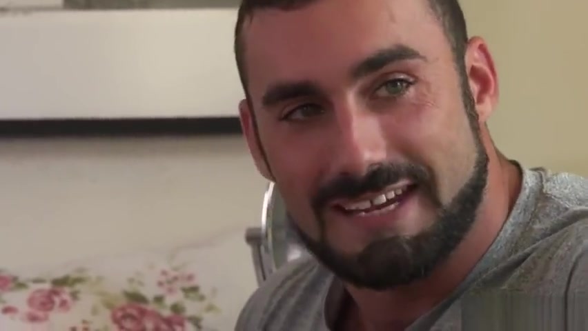 Hot shemale hardcore and cumshot
