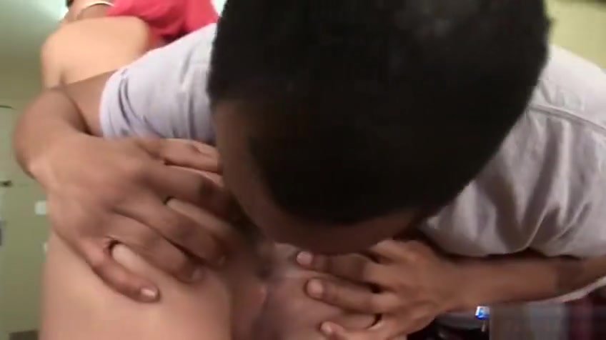 Sexy shemale hardcore with cumshot
