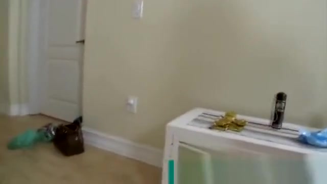 Sexy shemale flaunts her body