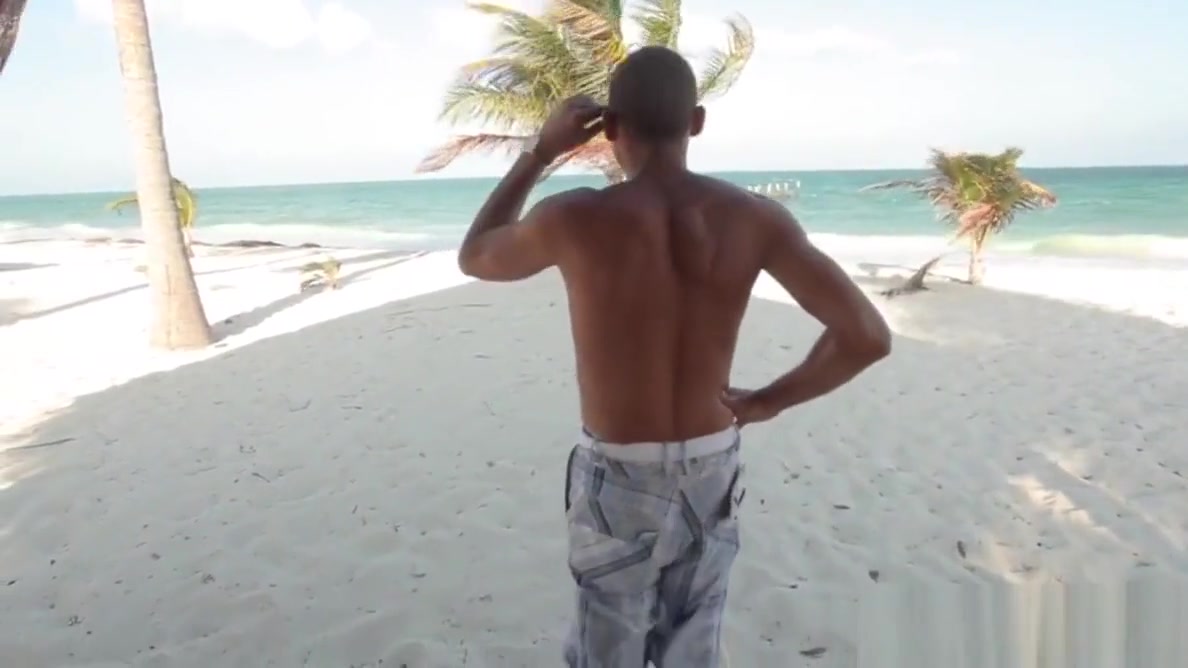 Busty beach latina in bikini assfucked
