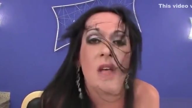 Shemale star juliana matos fucked bareback