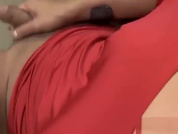 Latina tranny jerks her fat cock