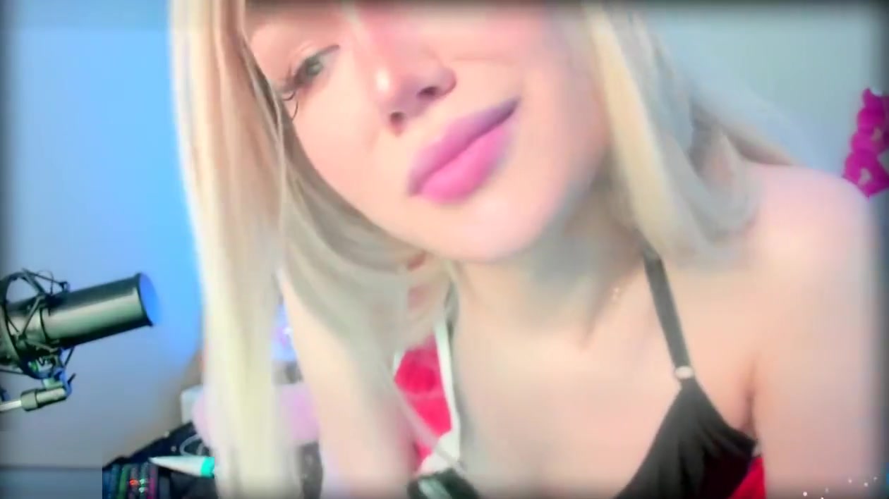 Blondelashes19 anal orgasm anal cum