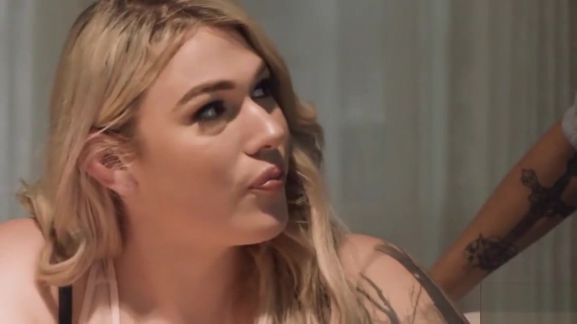 Hot TS blonde Aspen gets her ass banged