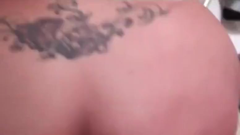 Hot shemale gets butt penetrated