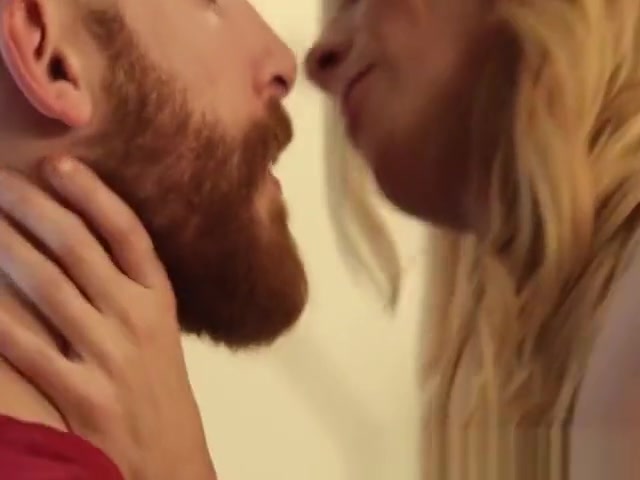 Bearded hunk receives a thick bareback probing from a tranny