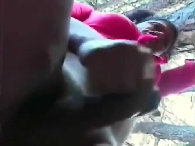 Mutual interracial blowjob outdoors