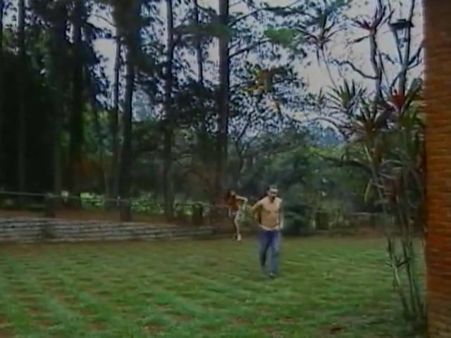 Shemale Sucked Outdoors