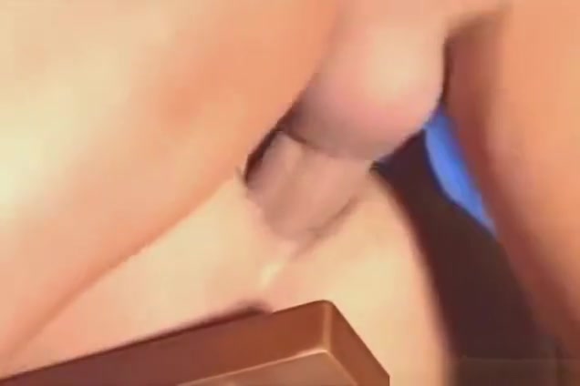 Anal for sexy blonde
