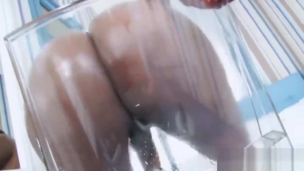 Kellie Stroking Her Big Cock (DavidBBrown)