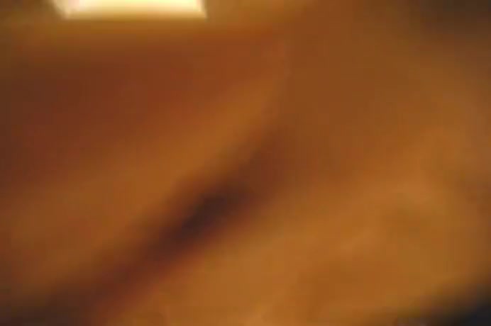 Homemade crossdresser sucks a dildo