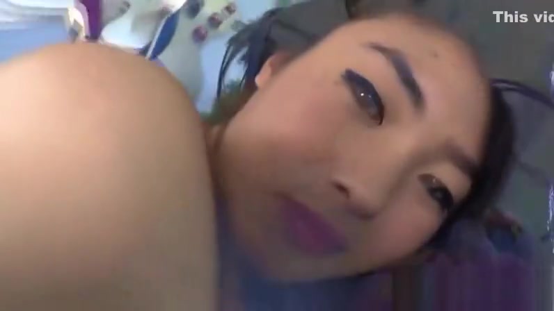 Dick jerking tranny shemale slut