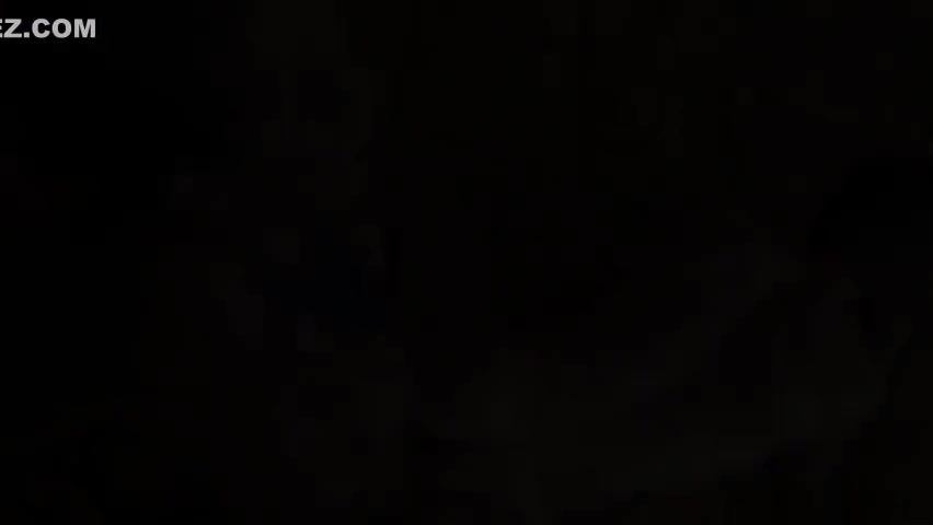 Big cock tranny takes bubble bath
