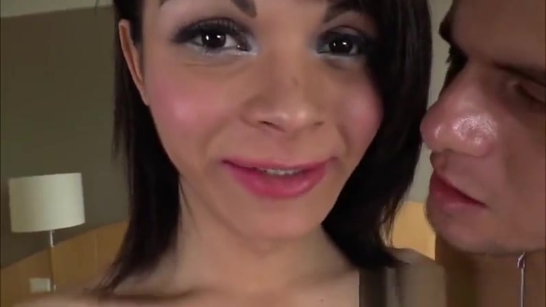 Shemale bride Gabriela Andrade hardcore anal sex and cum jizzed