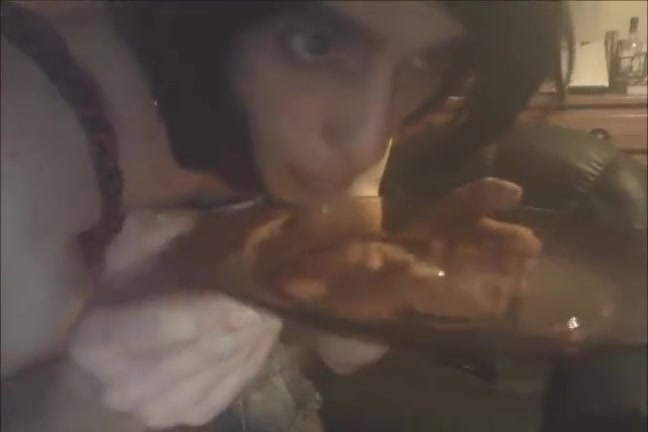 CD exhib at home and Cum licking on a plate