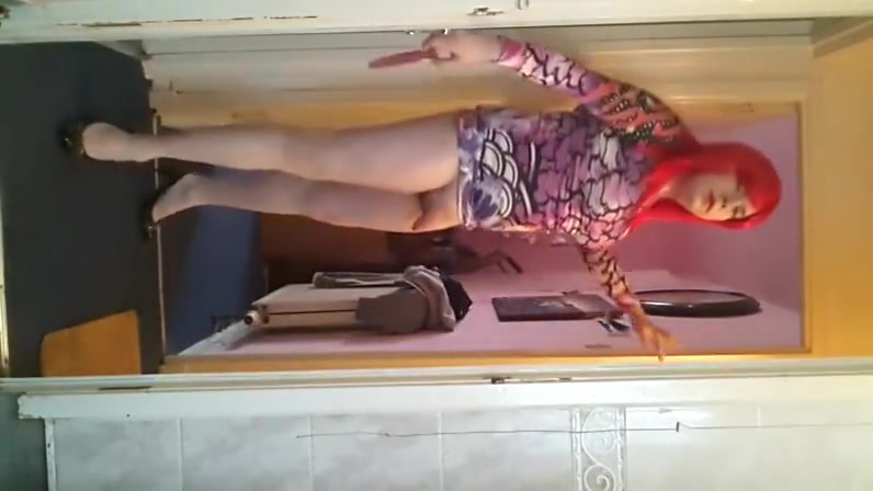 teen 18+ crossdresser dildo fun